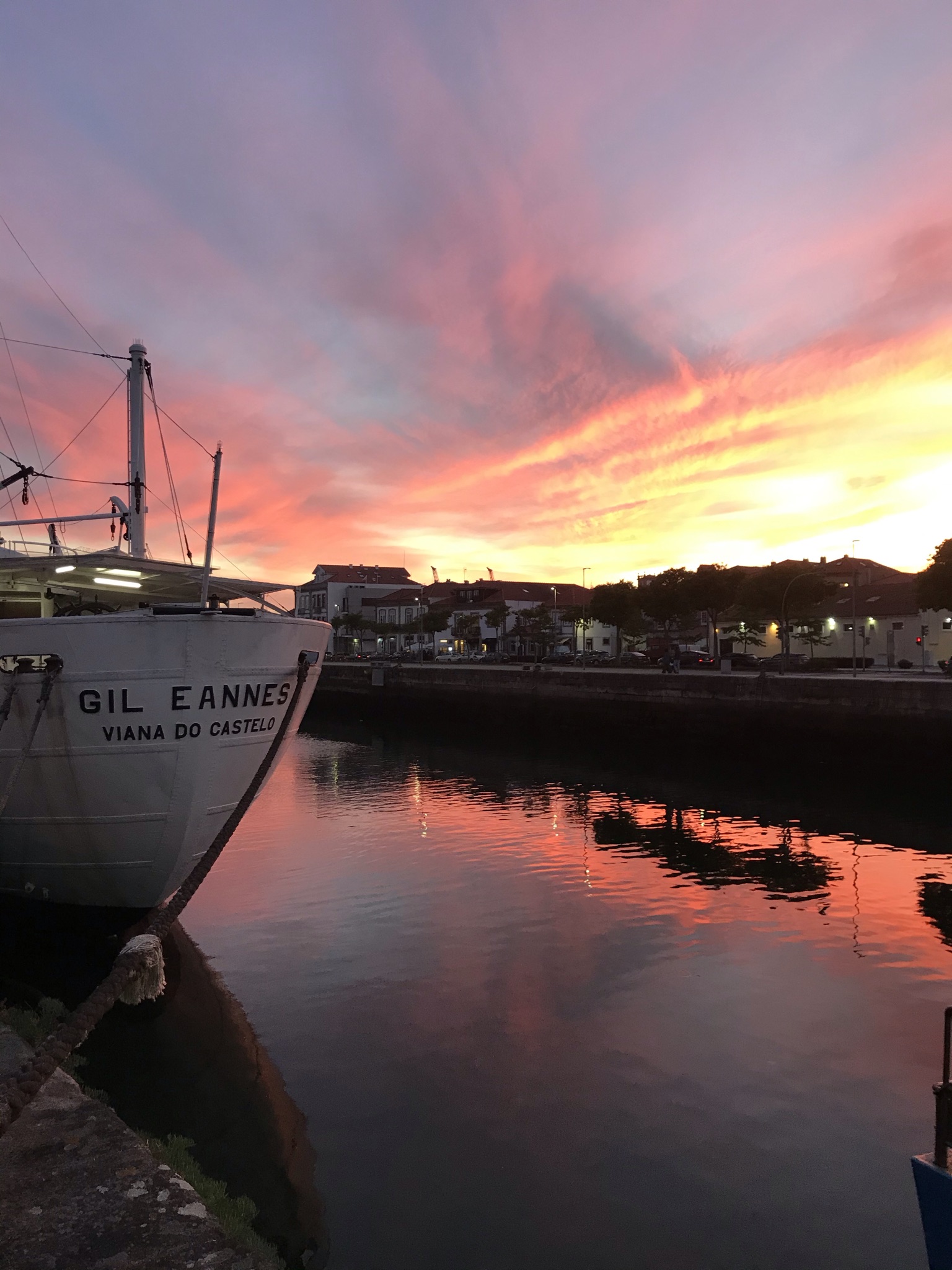 Sonnernuntergang am Hafen