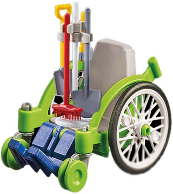 Ein Rollstuhl mit Kehrelementen auf dem Sitz