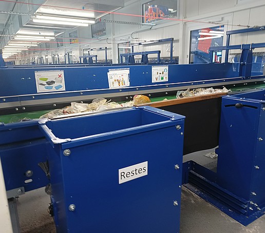 Handsortierarbeitsplatz