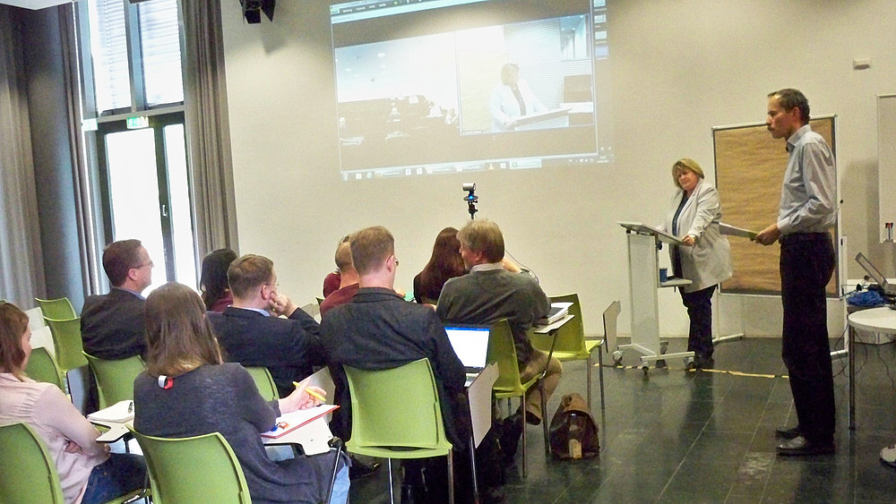 Beim diesjährigen Tag der Lehre standen Hochschulmitglieder im Dialog über Systemakkreditierung