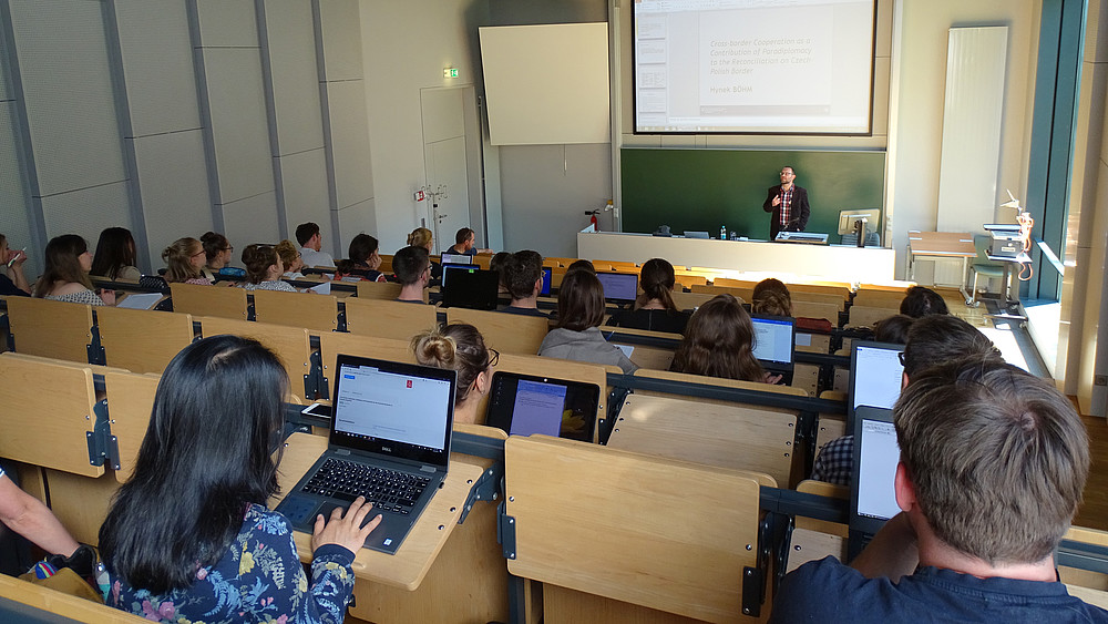 Dr. Hynek Böhm von der TU Liberec zu Gast an der HSZG