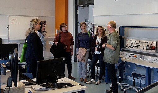 Beeindruckte Gäste. 