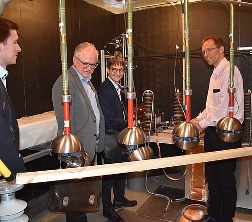 Besuch der Hochspannungshalle