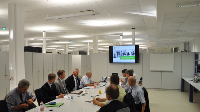 Mitglieder des VDE Bezirksvereins Dresden e.V. sind der Einladung des Dekans der Fakultät EI an die HSZG gefolgt