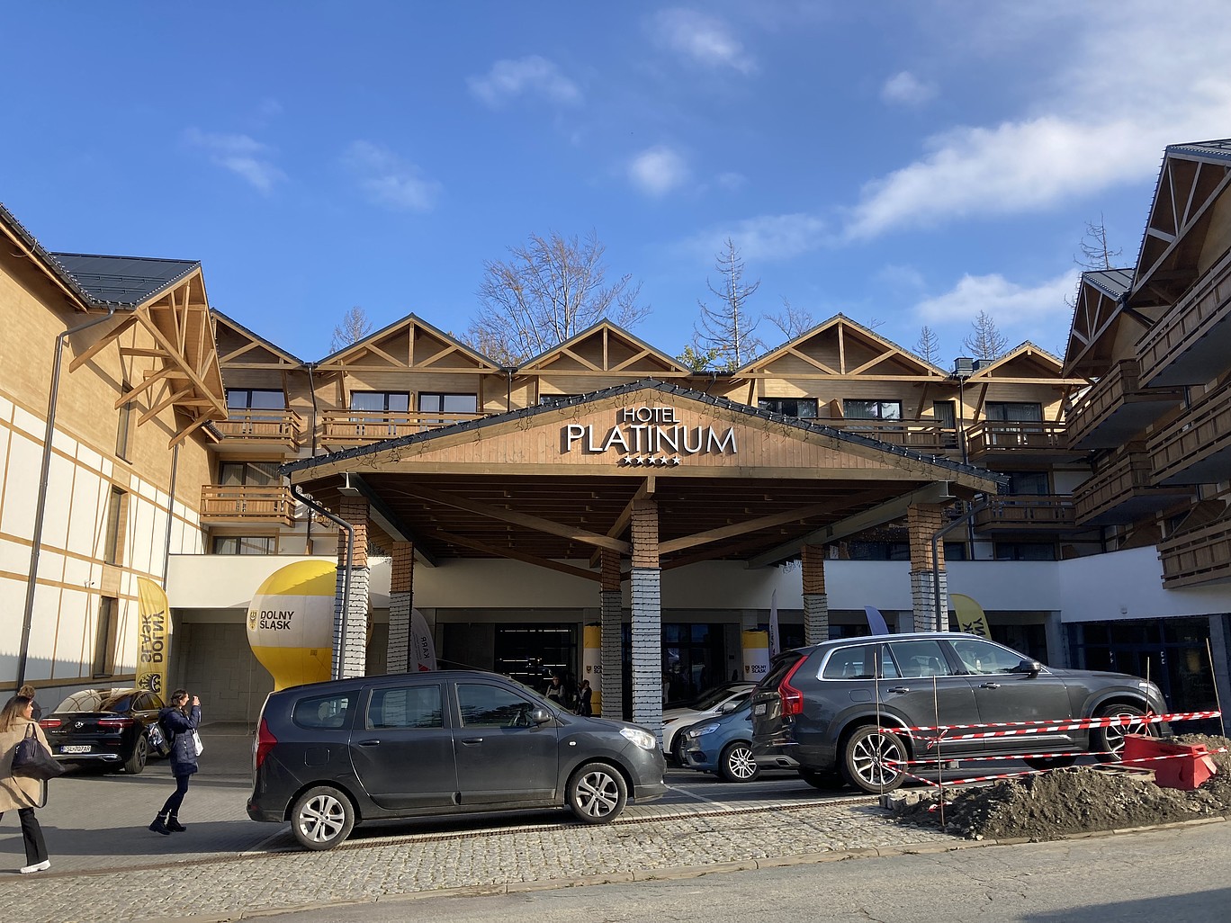 Ansicht Hotrleingang