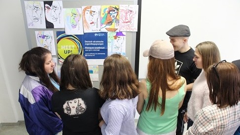 Im Mai waren elf Studierende und eine Dozentin aus der ukrainischen Universität Hlukhiv an unserer Hochschule zu Gast