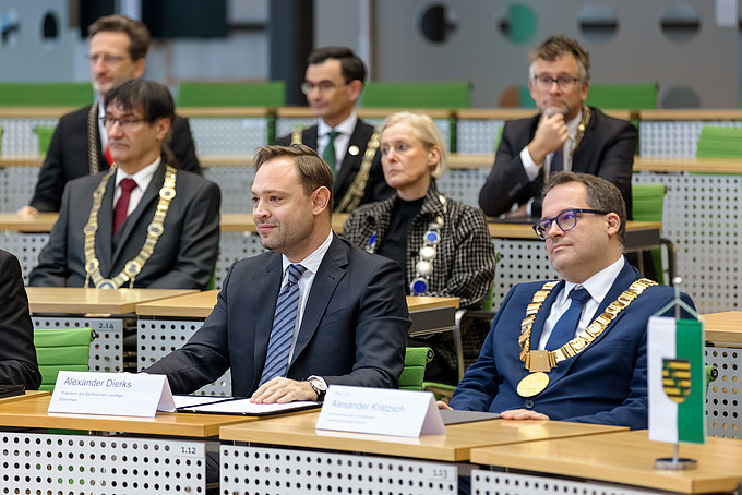 Impressionen von der Unterzeichnung der Zielvereinbarung 
