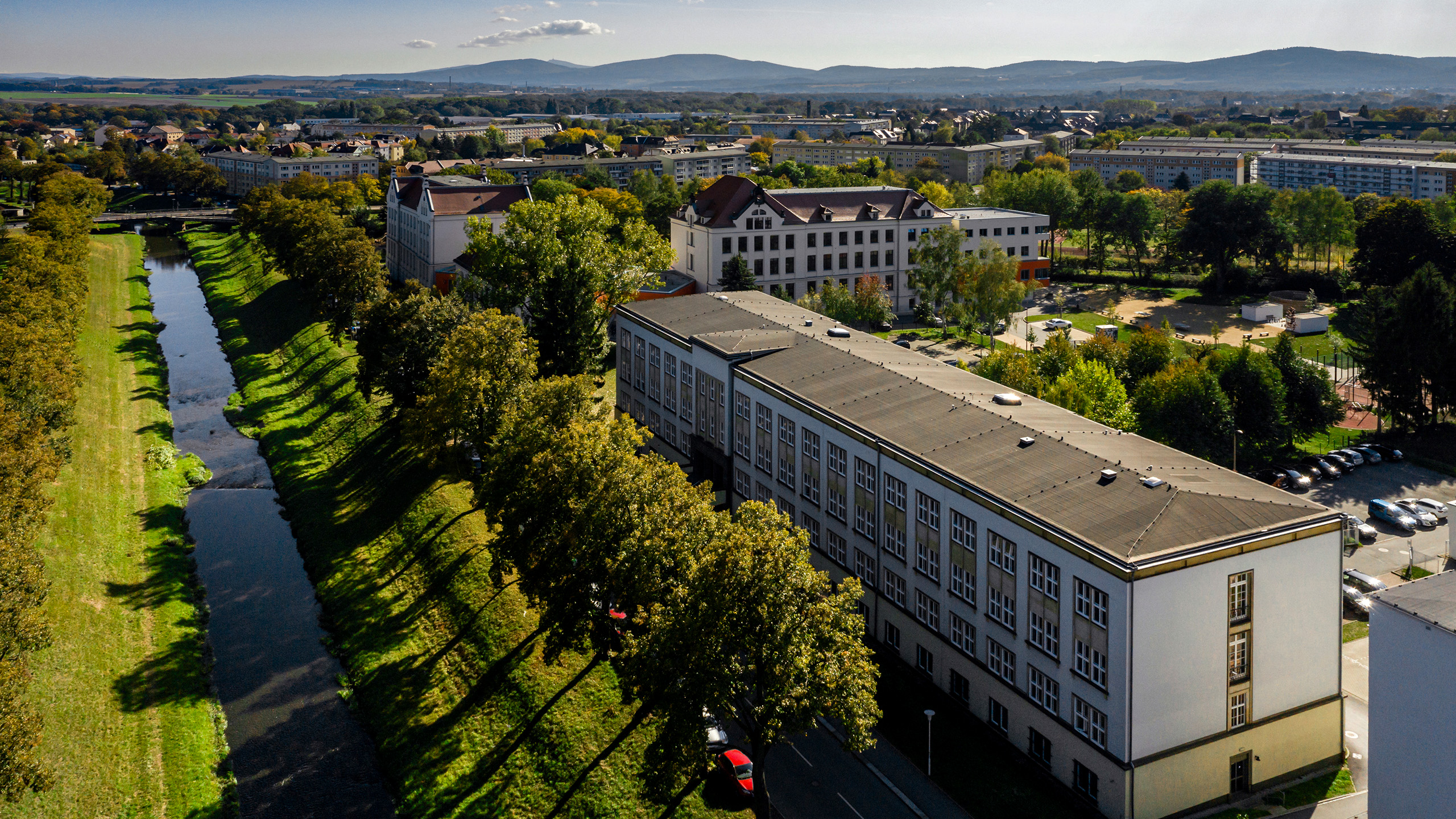 Fakultät W von oben (Drohnenbild) 